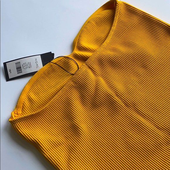 Dynamite yellow tube top (M/L) - Picture 3 of 3